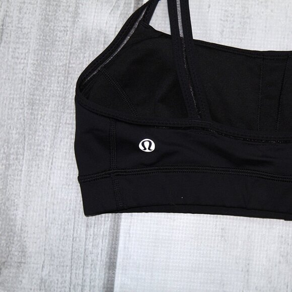 Lululemon Athletica Women's Sports Bra - Size 6 - Picture 3 of 3